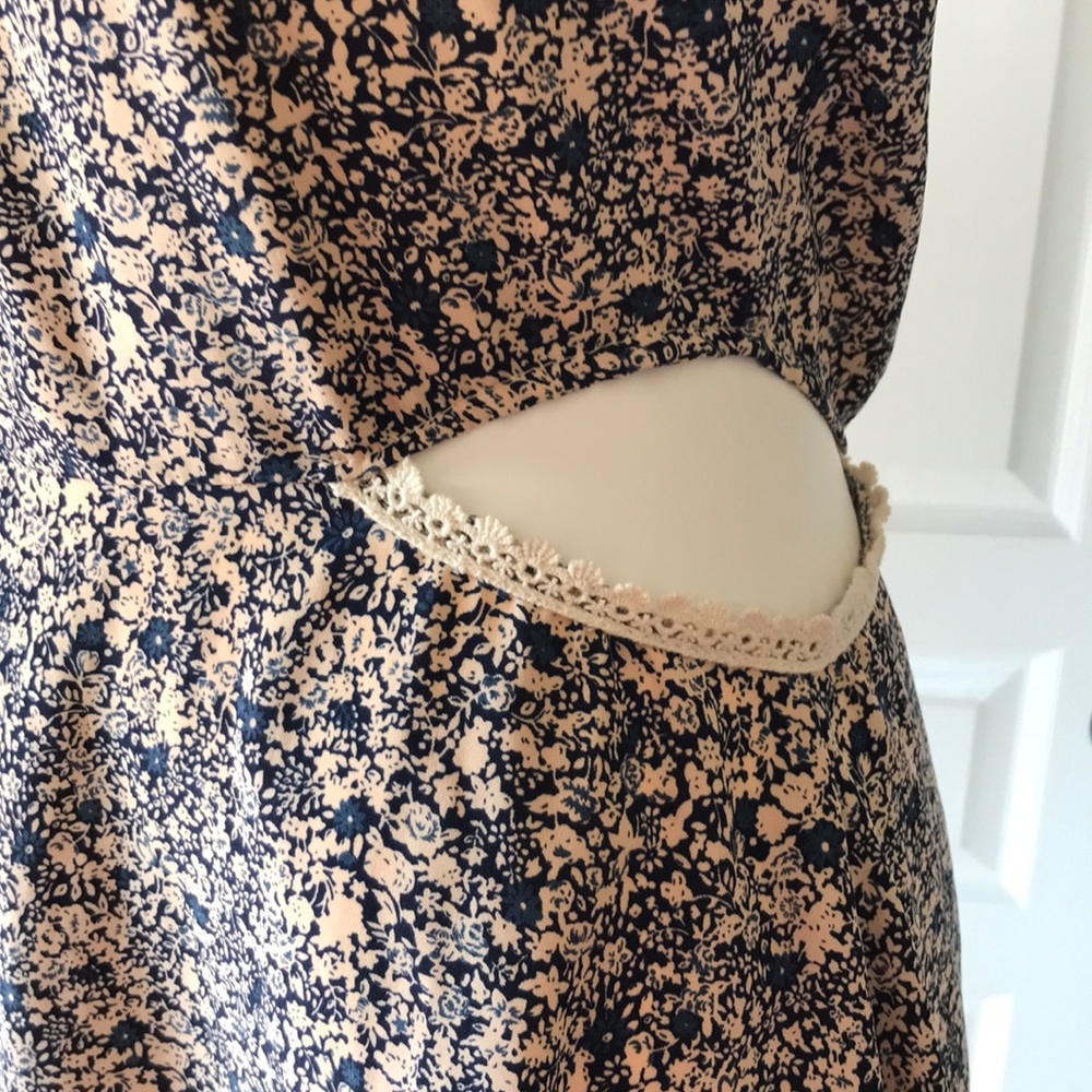 ROMPER - Picture 2 of 6